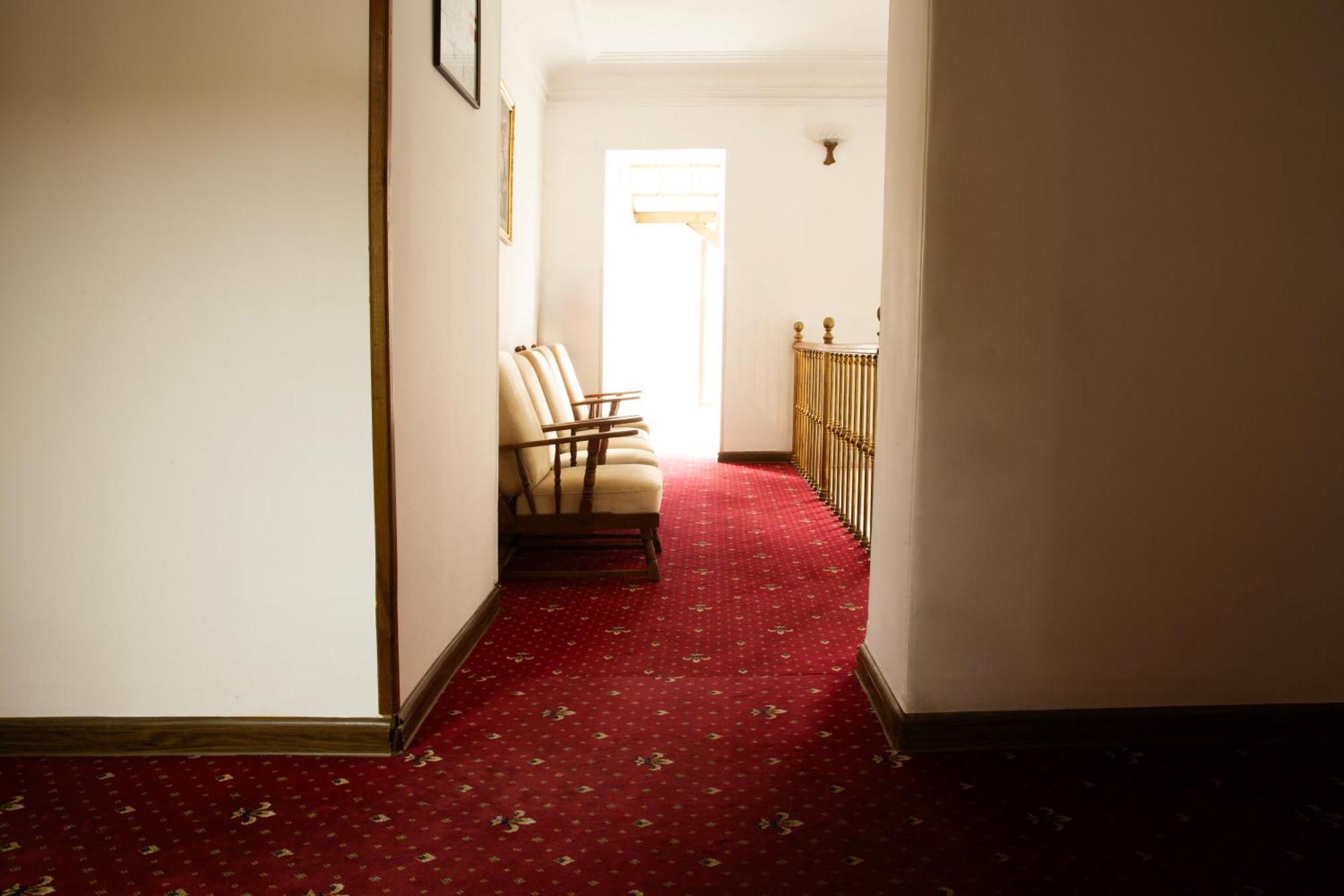 Hotel Diplomat Tiflis Dış mekan fotoğraf