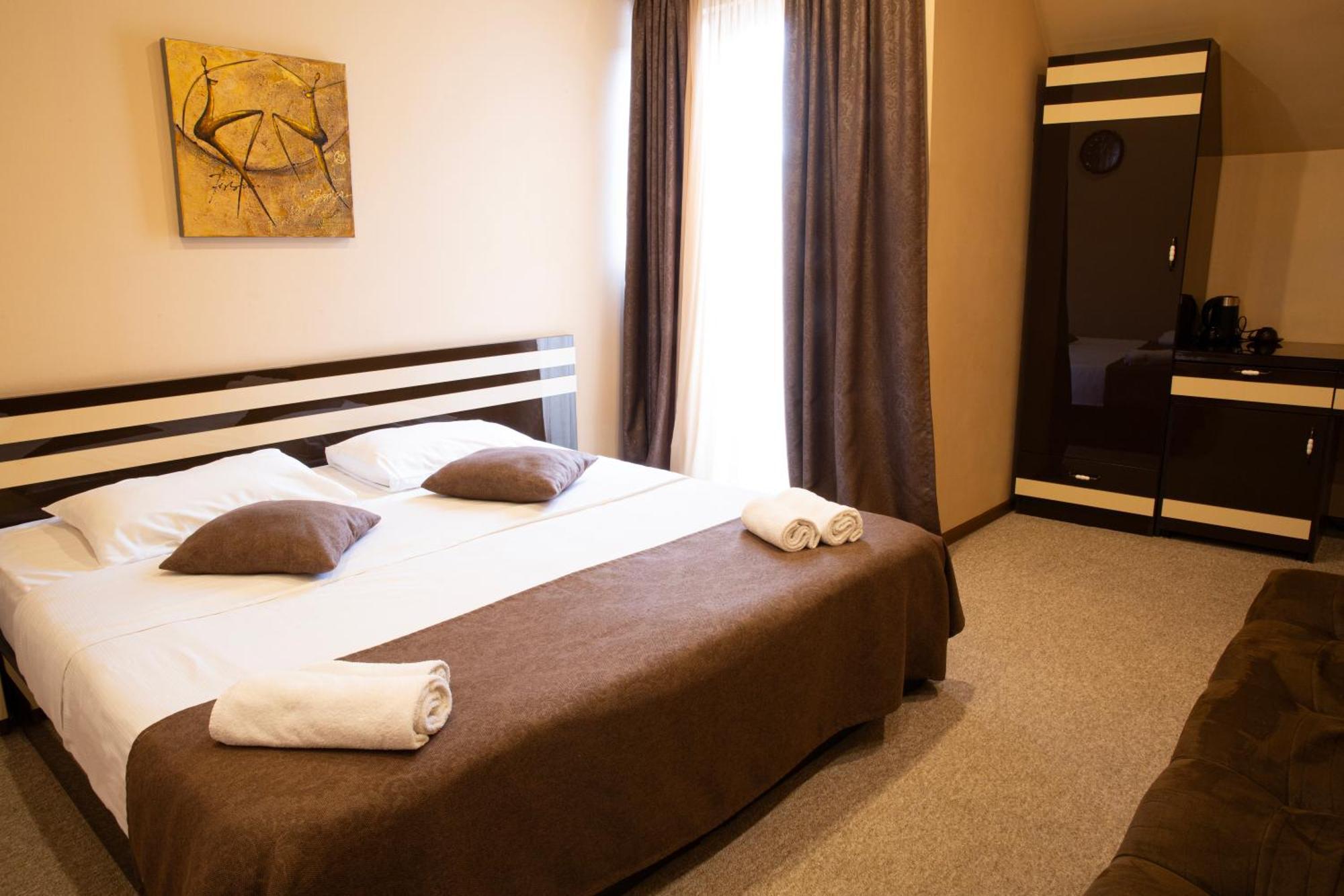 Hotel Diplomat Tiflis Dış mekan fotoğraf